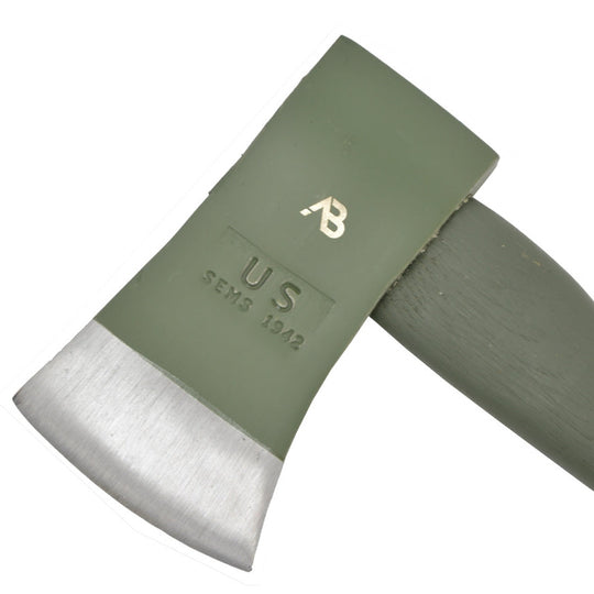 Axe with wooden handle US 